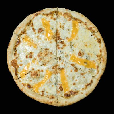 Пицца Четыре сыра в Суши ЭДО по цене 1050 ₽