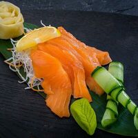 Лосось сашими в Чайхона №1 Братьев Васильчуков