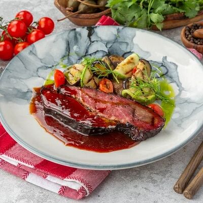 Брискет с овощами гриль в Delmario по цене 695 ₽