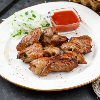 Шашлык из cвинoй шеи в Welcome по цене 540 ₽