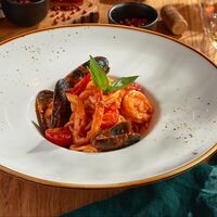 Паста с морепродуктами в Liman