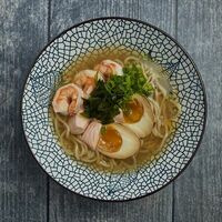 Рамен с морепродуктами Сио в Is Ku Sushi Ramen Bar