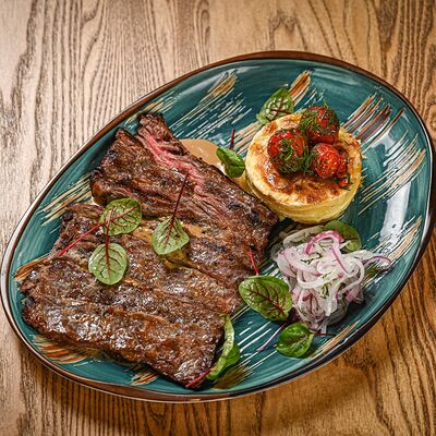 Стейк Пеппер в Зоя в планке по цене 1400 ₽