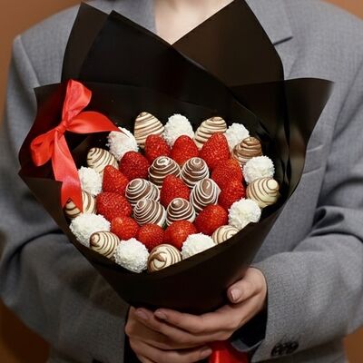 Букет Шик (36 шт.) в Luna-Клубника в шоколаде по цене 5990 ₽