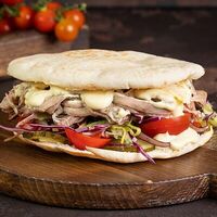 Пита с рваной свининойв Дом пиццы