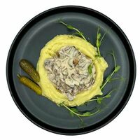 Бефстроганов в CAFE BAZAR