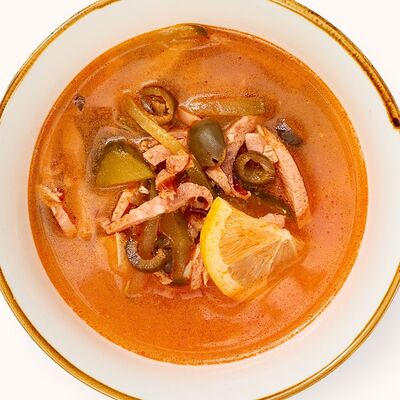 Суп Солянка мясная в Сделано сегодня по цене 416 ₽