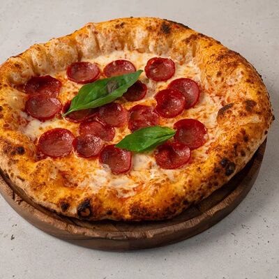 Пепперони в Hug по цене 750 ₽