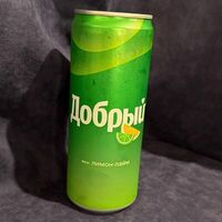 Добрый лимон-лаймв Кафе сон у моря