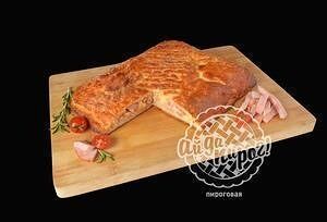 Пирог с ветчиной и сыром в АйДаПирог по цене 900 ₽