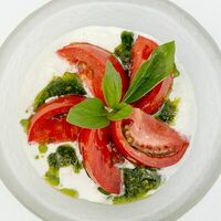 Страчателла с томатами в Found Record Store & Pizzeria