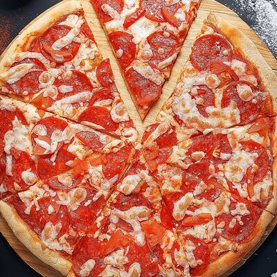 Пицца Пепперони в Кэйго доставка по цене 780 ₽