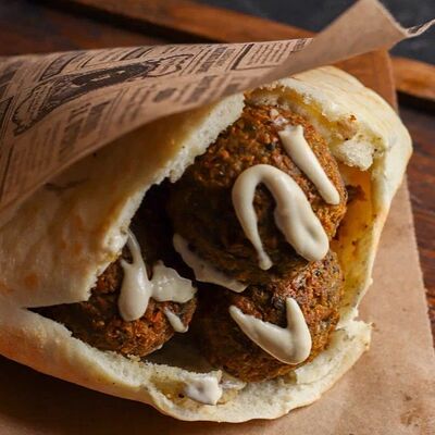 Пита Фалафель мясной в Мясоедовская по цене 600 ₽