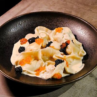 Тортеллини с лососем и креветками в Kano по цене 1420 ₽