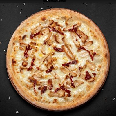 Пицца Сливочная с курицей в Mesto Burger по цене 440