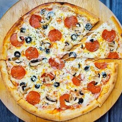 Пицца Итальянская в Pizza Mamma Mia по цене 545 ₽