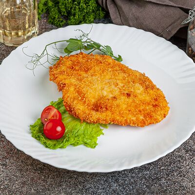 Курочка в хрустящей панировке в Вкусно как у бабушки по цене 365 ₽