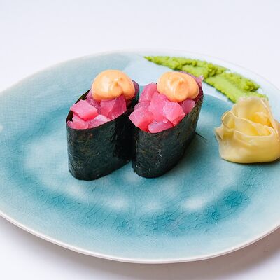 Тунец спайси гункан в Тэнкэй по цене 320 ₽