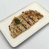 Лепёшка роти таракеру в Киомей, роллы, рамены и рис