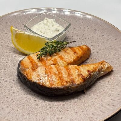 Сёмга гриль в Кафе Цоколь по цене 1300 ₽