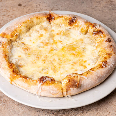 Четыре сыра в Lili по цене 850 ₽