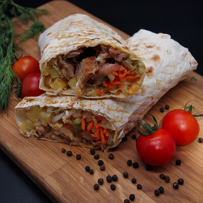 Шаурма с курицейв Шаурма Хаус по цене 415 ₽