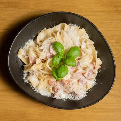 Паста Карбонарав Lil Brazil по цене 550 ₽