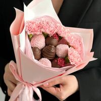 Клубничный букет в шоколаде Меги в Клубника