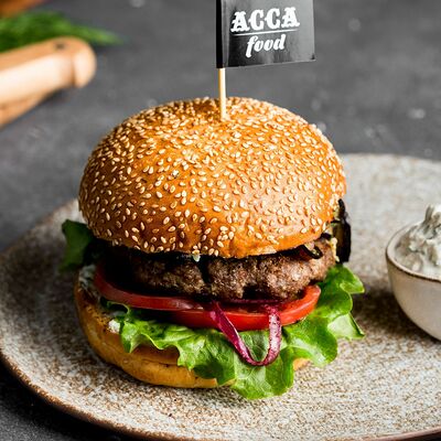 Бургер Горский с котлетой из баранины и гарниром в A Food по цене 730
