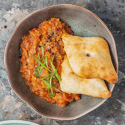 Баклажанная икра в Двор Помидор по цене 380