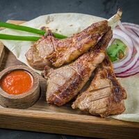 Шашлык из корейки ягненка в Загород