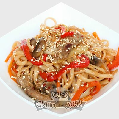 Лапша удон в сладком соусе чили в Суши на Дом по цене 370 ₽