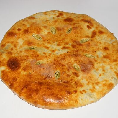 Пирог с курицей и сыром в Шашлыки & Пироги по цене 1100 ₽