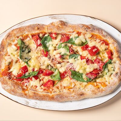 Пицца Маргарита в Мастер Ли по цене 530 ₽