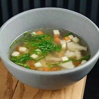 Куриный бульон с куриной грудкой в Мона