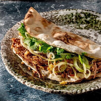 Лепешка из печи с овощами в Ваще Огонь по цене 780 ₽