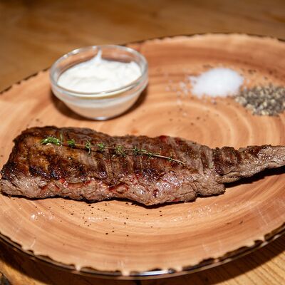 Мачетев Leo Lounge по цене 950 ₽