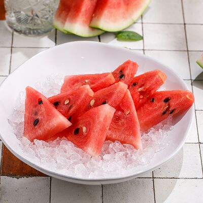 Арбуз в ЛарисуВаннуХочу по цене 250