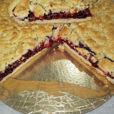 Пирог с Малиной из песочного теста в Пекарня Саида по цене 180 ₽