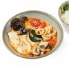 Том ям с курицей и кальмаром в Pho Me по цене 665