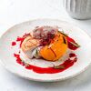 Курица с тыквой и брусничным соусом в Golden Coffee по цене 24