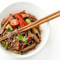 Бифу Яки Соба в Sushi House