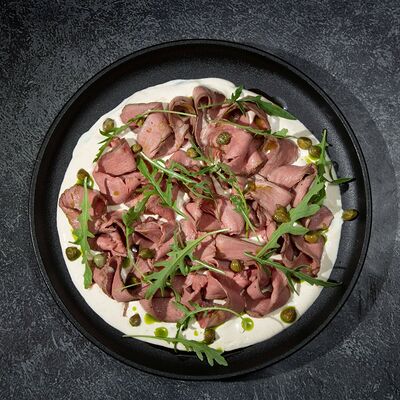 Вителло Тоннато в Beefology Meat Point по цене 1690 ₽
