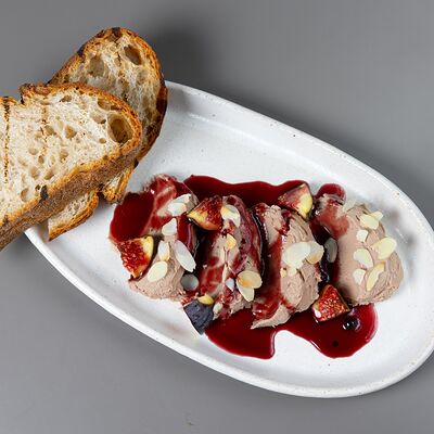 Паштет с инжиром и винной карамелью в Myst по цене 920 ₽