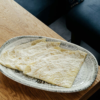 Хычин с картофелем и сыром в Бурка по цене 350 ₽