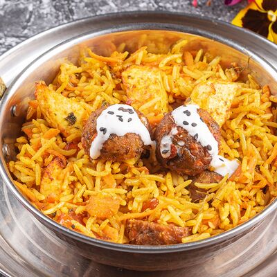 Манчуриан плов и панир в Om Namo Индийская кухня по цене 22 р.