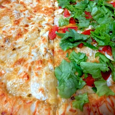 Пицца 2в1 Гавайская-Цезарь в ФАРТуна по цене 1150 ₽