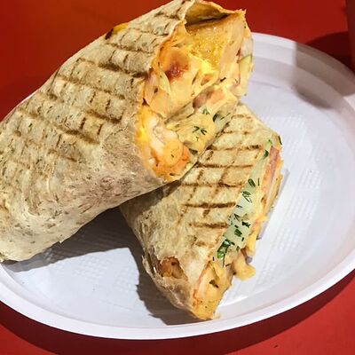 Шаурма восточная куриная в Вертел по цене 299 ₽