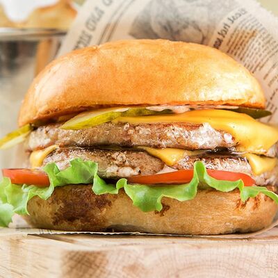 Дабл Чикенбургер в Мегаполис по цене 249 ₽