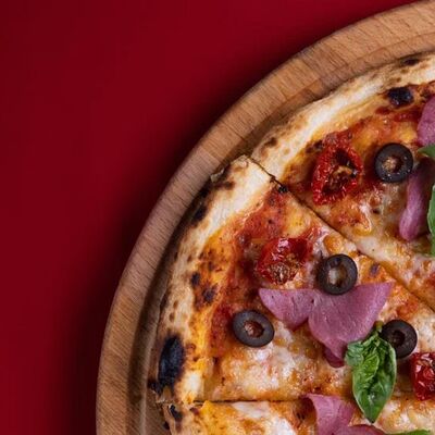 Пицца от Шефа в Лаунж бар 6/20 по цене 850 ₽